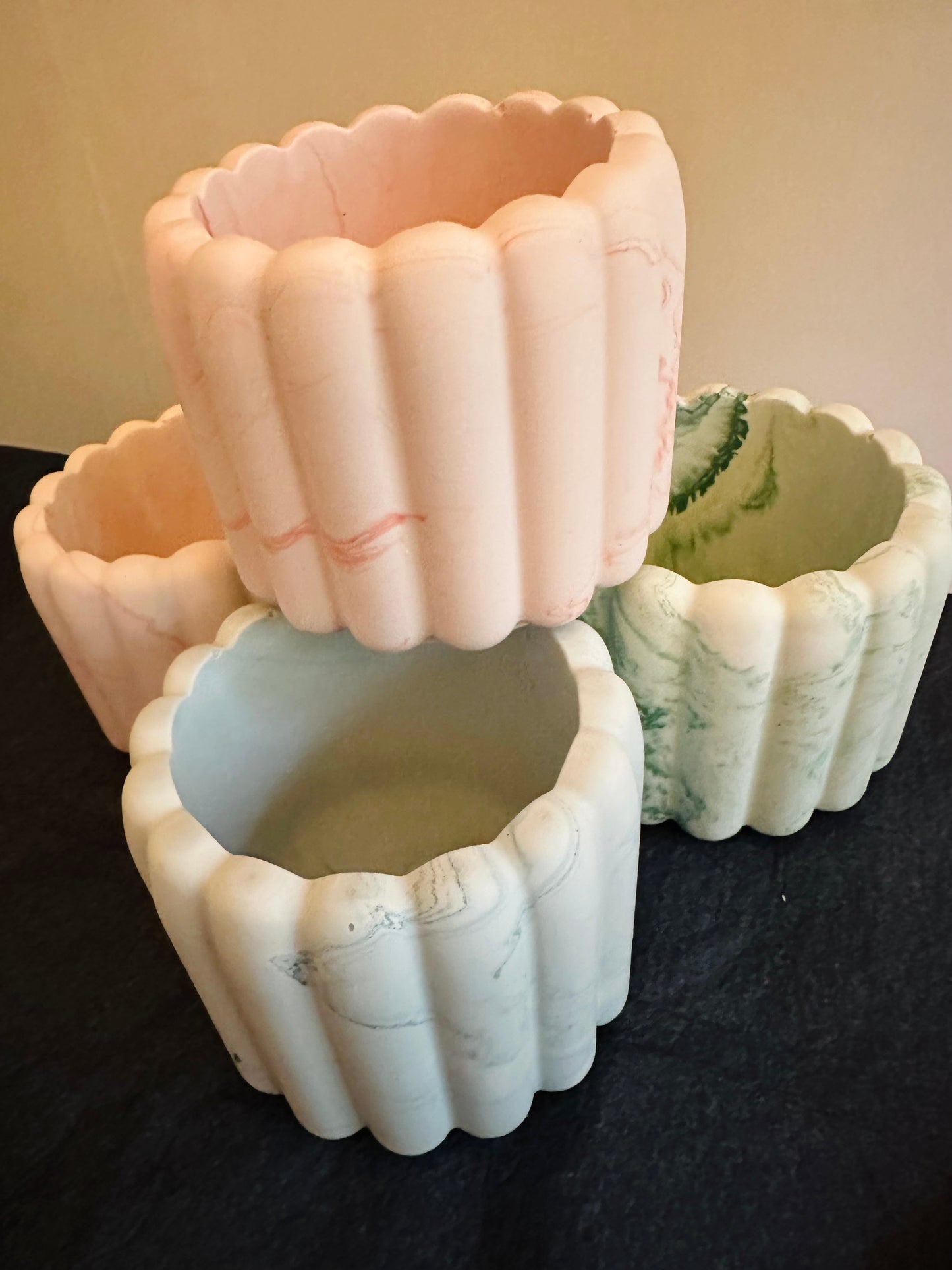 Pastel Ribbed Pot - Super Seconds
